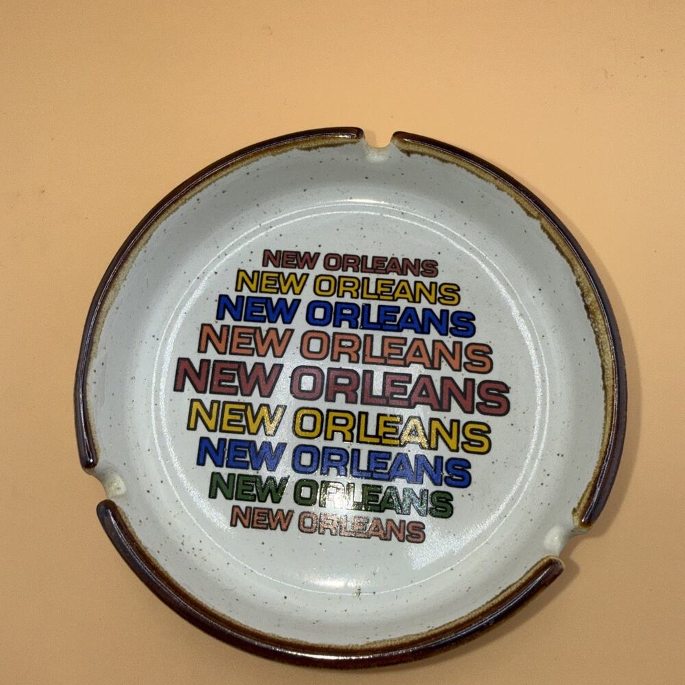Vintage Rainbow NEW ORLEANS Cigarette Ashtray Ceramic Stoneware Souvenir